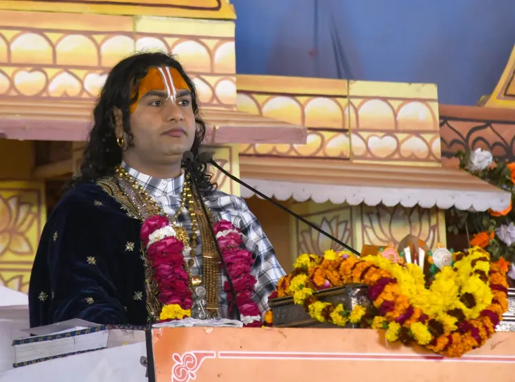 राम मंदिर से समाज सेवा हो, नए सीईओ जितेंद्र मिश्रा से ईमानदारी की उम्मीद: अनिरुद्धाचार्य