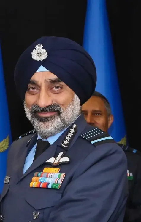 क्या सिर्फ सैन्य शक्ति होना पर्याप्त नहीं है, क्या उसे प्रयोग करने की इच्छाशक्ति भी आवश्यक है?