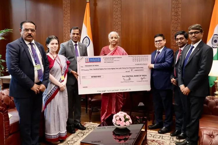 Sitharaman Receives ₹484 Cr Dividend from Central Bank of India