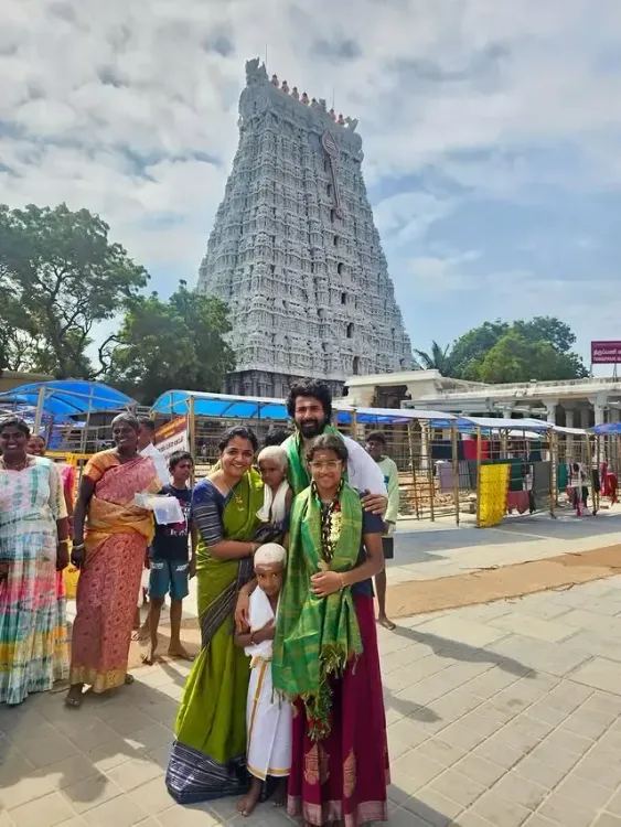 Did Sivakarthikeyan Pray at the Tiruchendur Murugan Temple with His Family?
