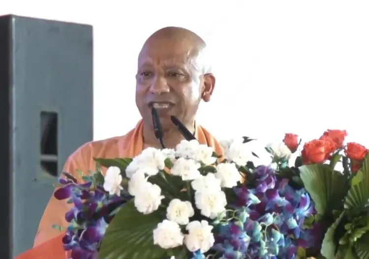 काकोरी शताब्दी पर CM योगी की चेतावनी: सोशल मीडिया से भारत-विरोधी अफवाहें फैला रही हैं देशद्रोही ताकतें
