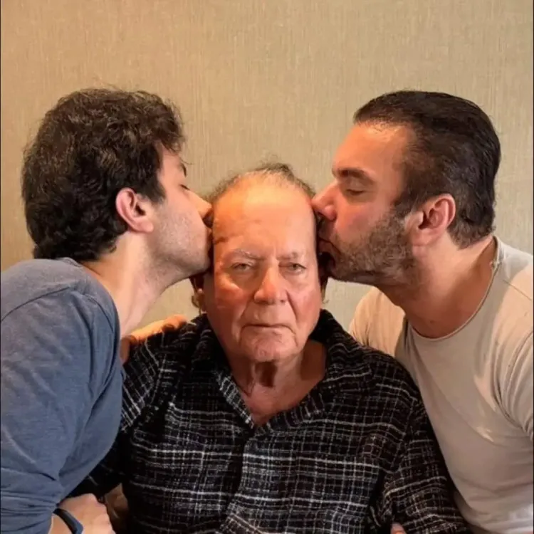 Did Sohail Khan Just Capture Three Generations of the Khan Family?