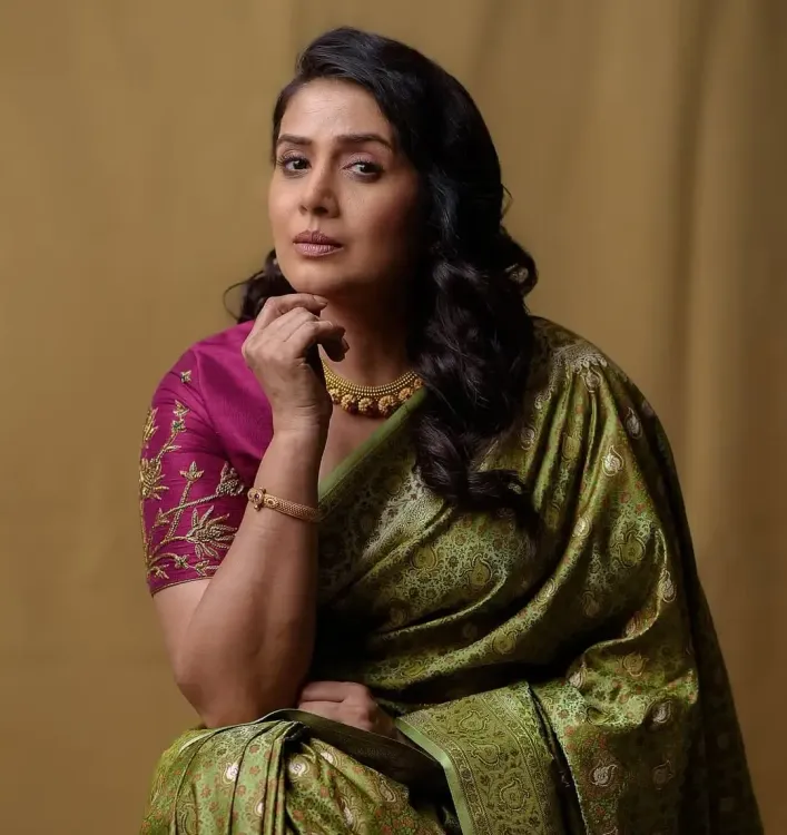 What Inspired Sonali Kulkarni to Embrace Her First Audiobook 'His Majesty's Tiger'?