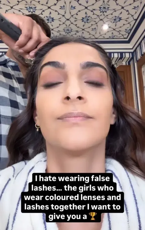 Sonam Kapoor Dislikes False Eyelashes