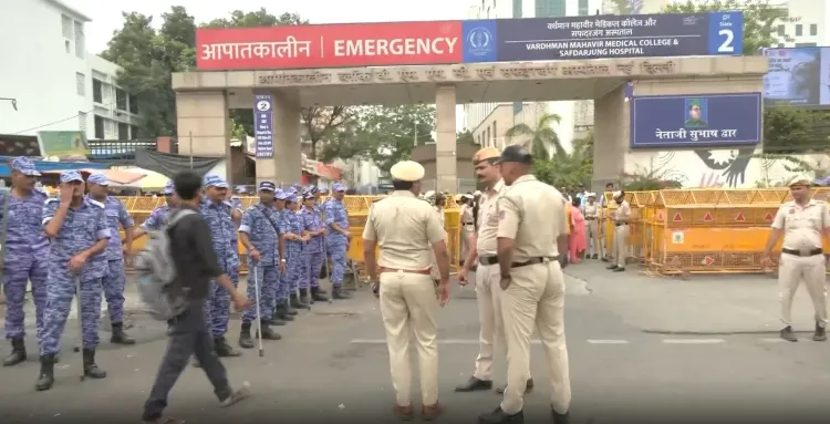 सोनम वांगचुक सफदरजंग अस्पताल में भर्ती: भूख हड़ताल का 21वाँ दिन, पत्नी ने माँगी पारिवारिक सहमति