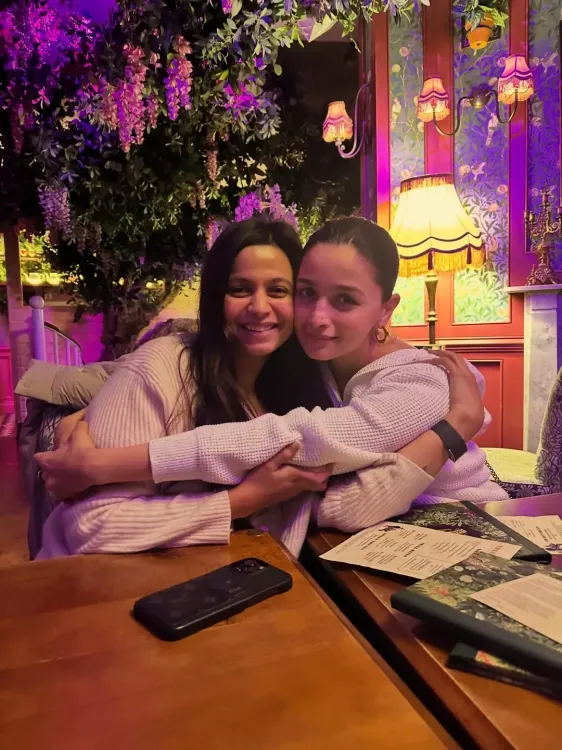 Soni Razdan thanks daughter Alia Bhatt for 'choosing me as your mom'