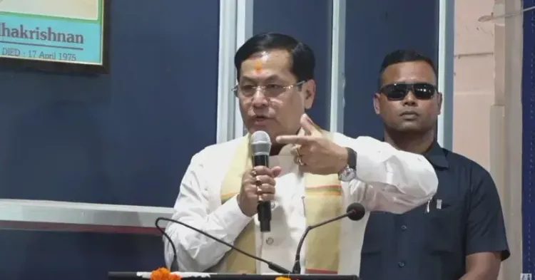 Sonowal at Nijut Moina & Nijut Babu Aasoni cheque event in Dibrugarh