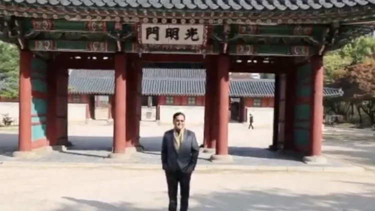 Sonowal Visits Seoul's Deoksugung Palace on Korea Trip