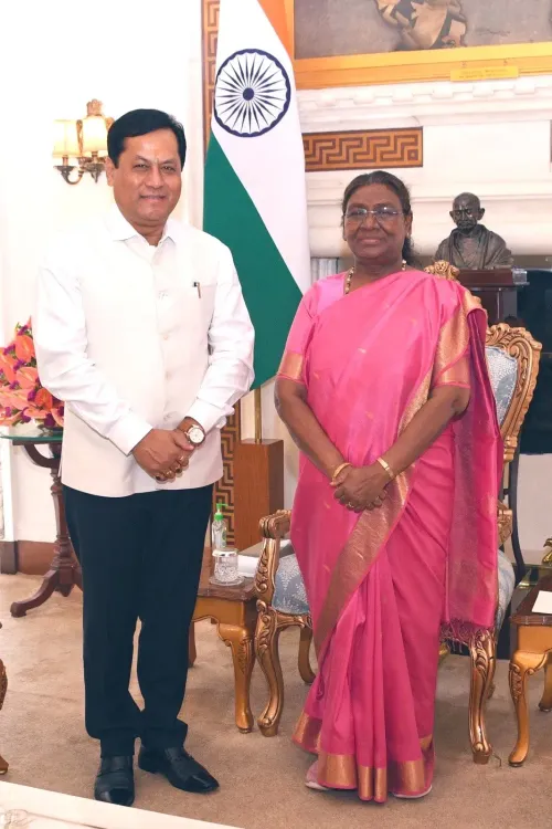 Sonowal wishes President Murmu on her birthday