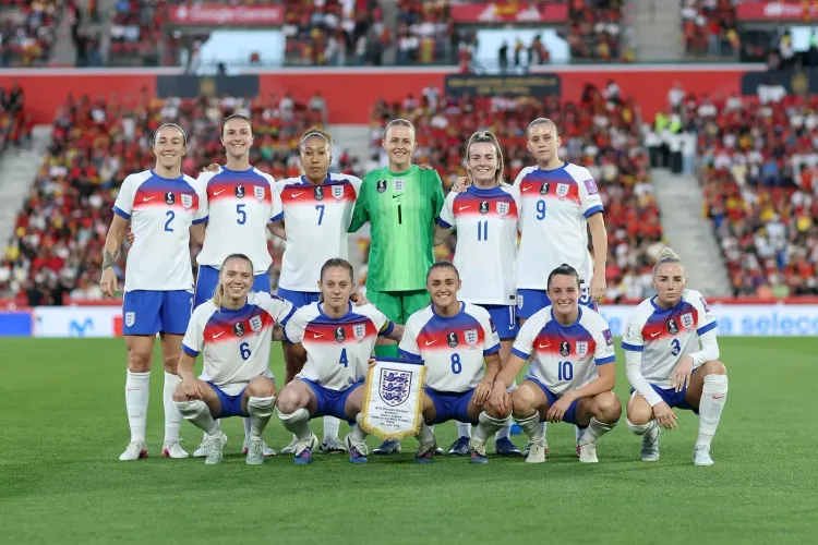 Spain women thrash England 4-0, inch closer to World Cup direct spot