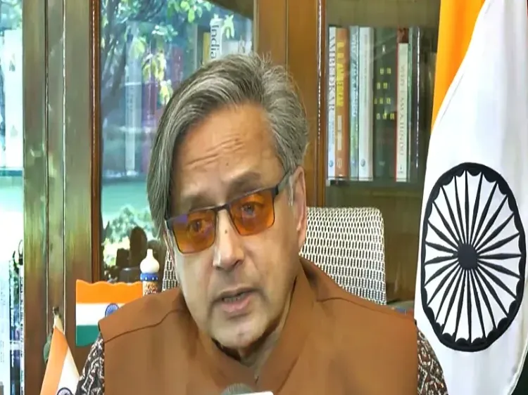 Trinamool split is 'politics without principles', says Shashi Tharoor