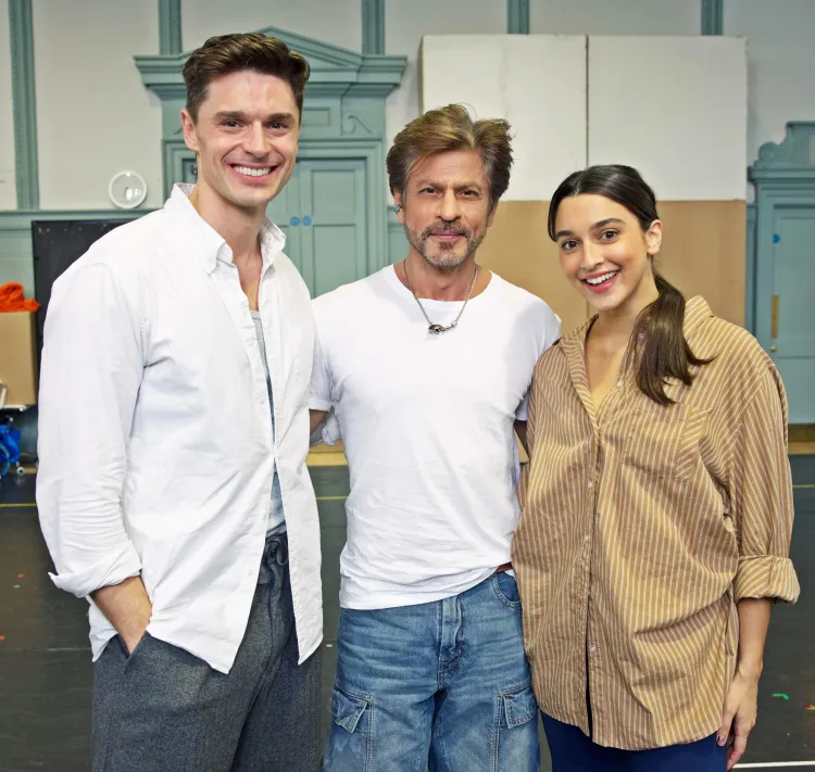 Did SRK Surprise Fans at ‘Come Fall in Love – The DDLJ’ Musical Rehearsals?