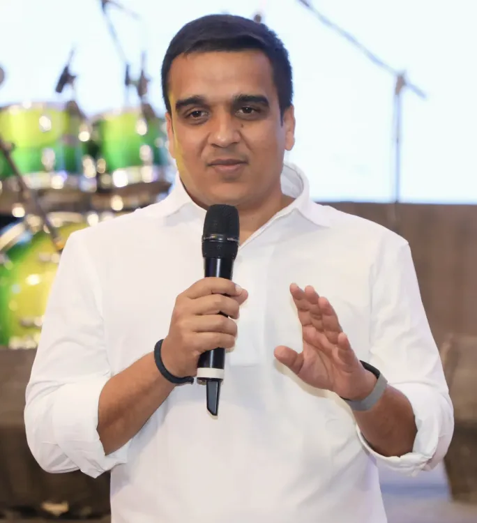 सचिन तेंदुलकर की SRT10 अल्टेवोल अकादमी अहमदाबाद में लॉन्च, हर्ष संघवी और जय शाह रहे मौजूद