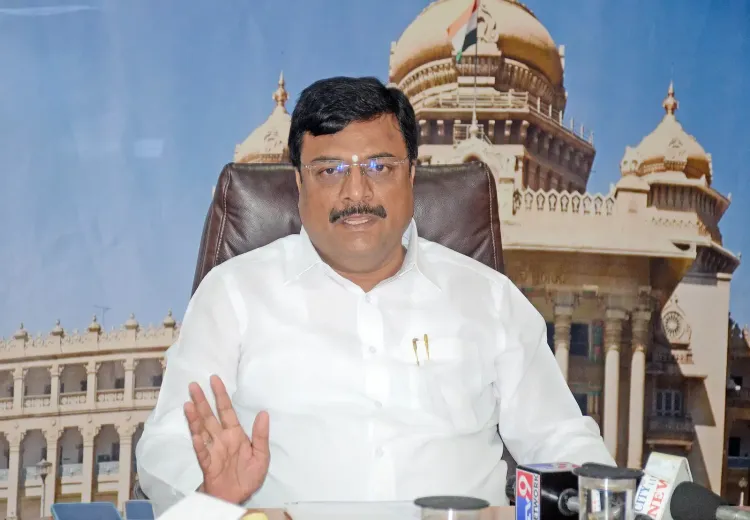 Sting op row: Narendraswamy tells Kumaraswamy to maintain decorum