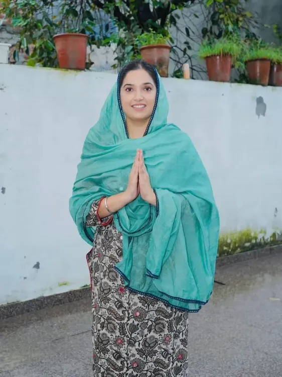 क्या सुखविंदर कौर रंधावा की बेटी की गिरफ्तारी हाईकोर्ट के आदेश का उल्लंघन है?