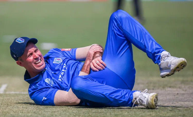 What Happened to Italy Captain Wayne Madsen During the Scotland Clash?