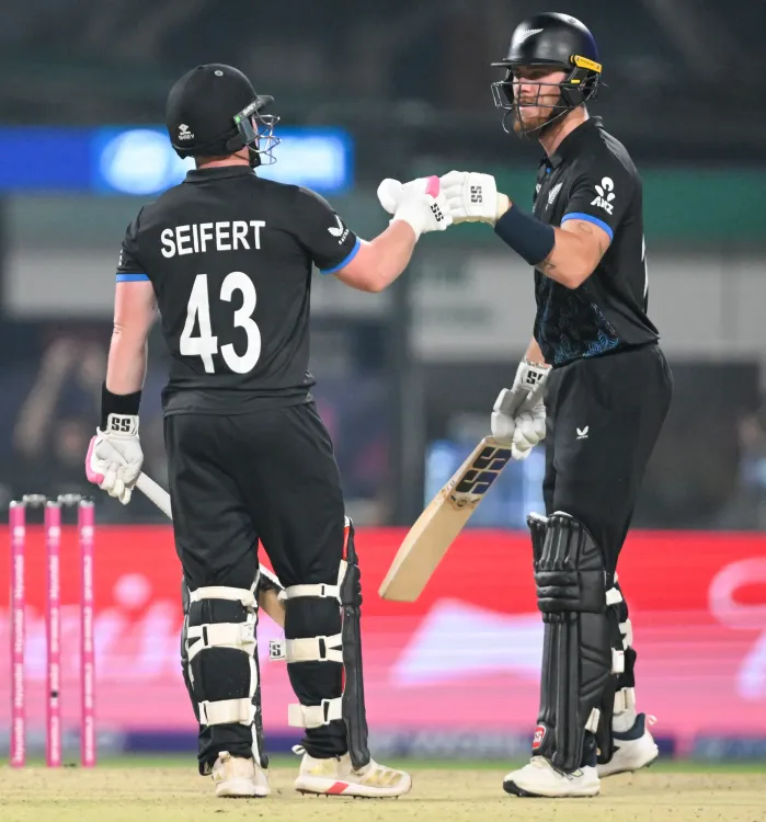 टी20 वर्ल्ड कप: एलन और साइफर्ट ने सेमीफाइनल में दक्षिण अफ्रीका को हराया, भारत के खिलाफ क्या है उनका रिकॉर्ड?
