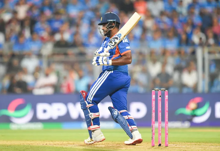 टी20 वर्ल्ड कप: सैमसन ने इंग्लैंड के खिलाफ 89 रन बनाकर कोहली के रिकॉर्ड को किया बराबर