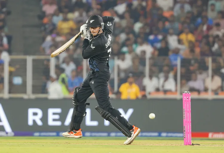 टी20 वर्ल्ड कप: सेंटनर और कोल की साझेदारी से न्यूजीलैंड ने बनाया 169 रन का लक्ष्य