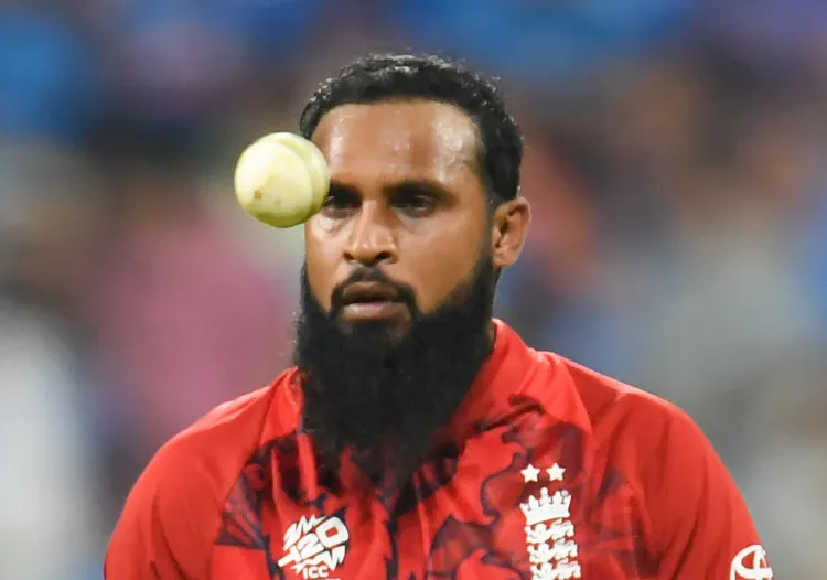 टी20 वर्ल्ड कप: आदिल रशीद का सेमीफाइनल में निराशाजनक खेल, बना शर्मनाक रिकॉर्ड