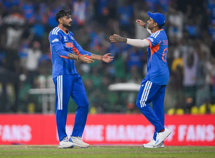 टी20 वर्ल्ड कप: 'अक्षर पटेल के योगदान को न भूलें', अश्विन ने टीम चयन पर उठाए सवाल