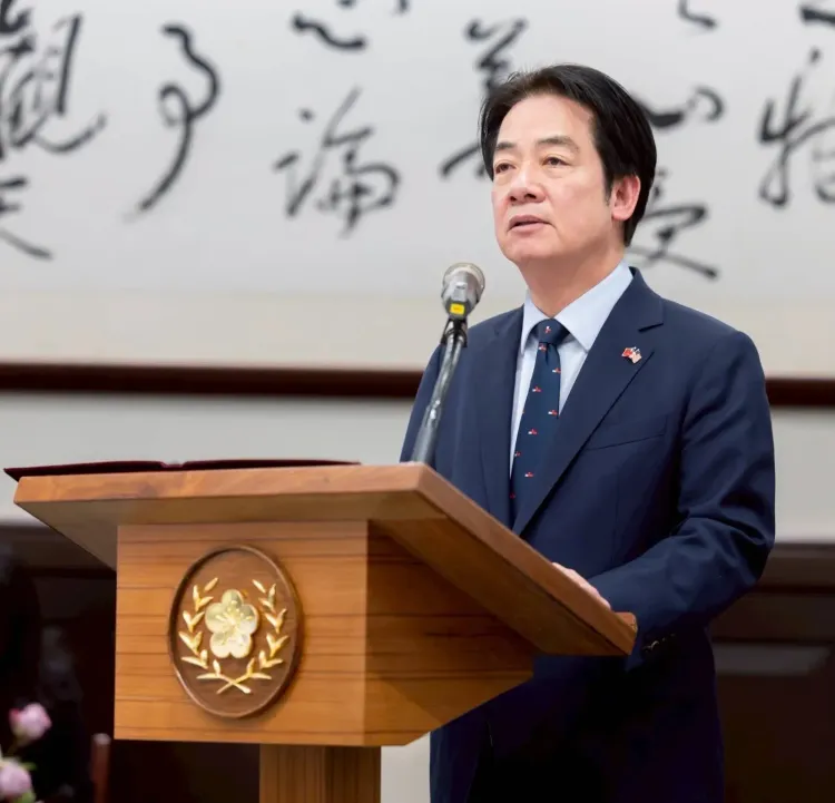 G7 backs Taiwan Strait peace; Taipei hails leaders' stance