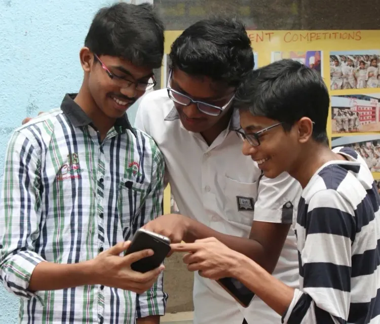 What is Tamil Nadu's CBSE Class 12 Pass Percentage for 2025?