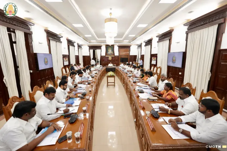 तमिलनाडु कैबिनेट के 4 बड़े फैसले: सामाजिक न्याय सर्वेक्षण आयोग गठन, 8 उद्योगों को हरी झंडी