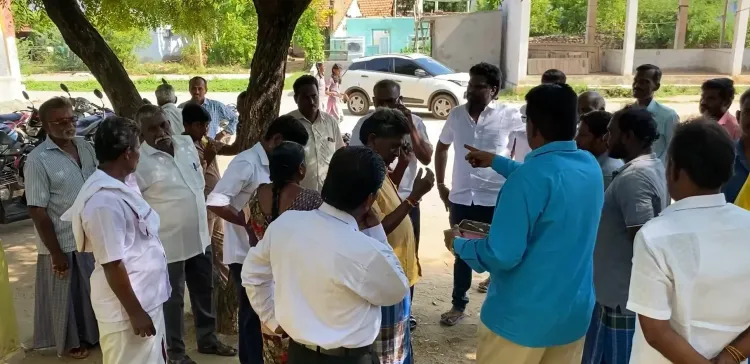 क्या तमिलनाडु में छात्रों का यौन उत्पीड़न करने वाले शिक्षक के खिलाफ अभिभावकों ने प्रदर्शन किया?