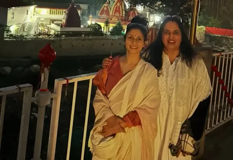 Tanishaa Mukherjee visits Kainchi Dham, shares 'Bulawa Aata Hai' post