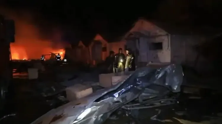 Pakistan's Airstrikes Target Afghan Civilians, Resulting in 400 Deaths