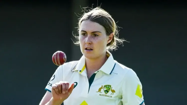 Why is Tayla Vlaeminck missing the upcoming WBBL season?