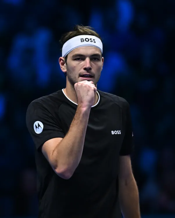 Fritz saves match point, reaches Halle semis to face Zverev on 10-match streak