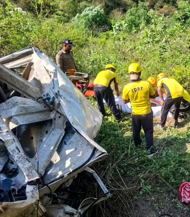 टिहरी गढ़वाल हादसा: 8 की मौत पर राष्ट्रपति-PM मोदी का दुख, PMNRF से 2-2 लाख मुआवजे का ऐलान