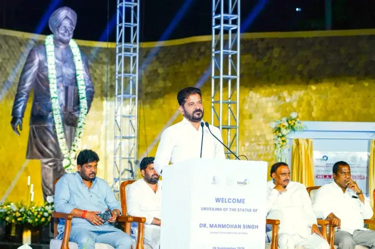 Telangana CM Revanth Reddy unveils Manmohan Singh statue, seeks Bharat Ratna