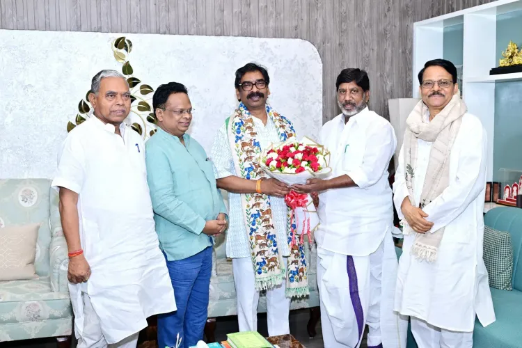 Telangana Dy CM, Jharkhand Congress leaders call on CM Hemant Soren