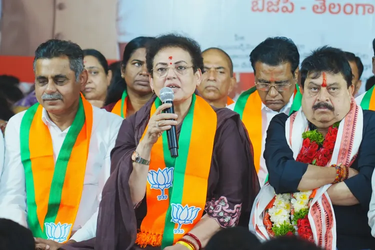 तेलंगाना फीस प्रतिपूर्ति विवाद: BJP सांसद रेखा शर्मा ने कांग्रेस सरकार को घेरा, राहुल गांधी को दी खुली चुनौती