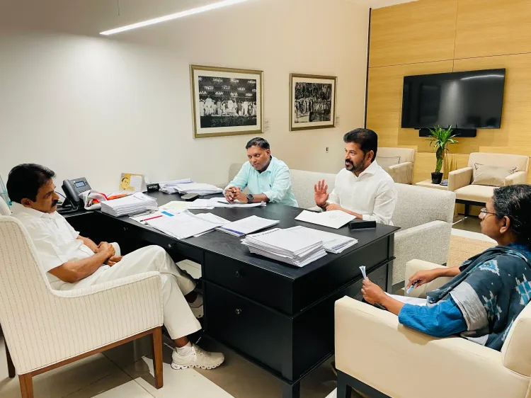 क्या तेलंगाना में सीएम रेवंत रेड्डी से केसी वेणुगोपाल की बैठक में नए डीसीसी अध्यक्षों की नियुक्ति पर चर्चा हुई?