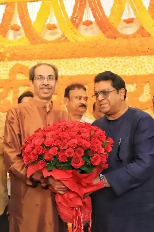 क्या ठाकरे भाइयों का बीएमसी चुनावों के लिए गठबंधन पक्का हो गया है?