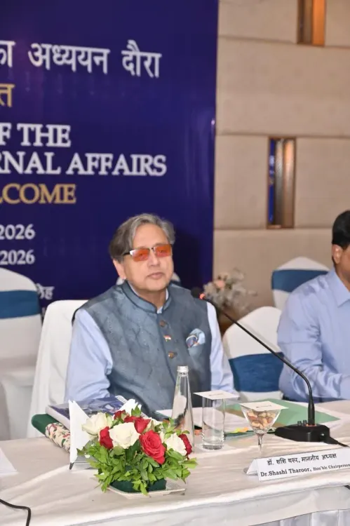 Tharoor-led Panel Reviews Jammu Passport Office Services