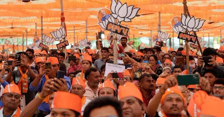 Tharoor Raises Hard Questions on Democracy and Street Protests
