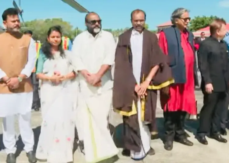 Tharoor Welcomes VP Radhakrishnan to Thiruvananthapuram