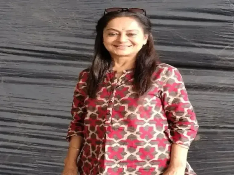 क्या 'द राजा साहब' के ट्रेलर लॉन्च पर जरीना वहाब ने हिंदी सिनेमा में आई नीरसता पर बात की?