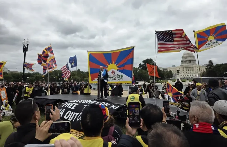 Thousands rally in Washington against Xi Jinping over China human rights abuses