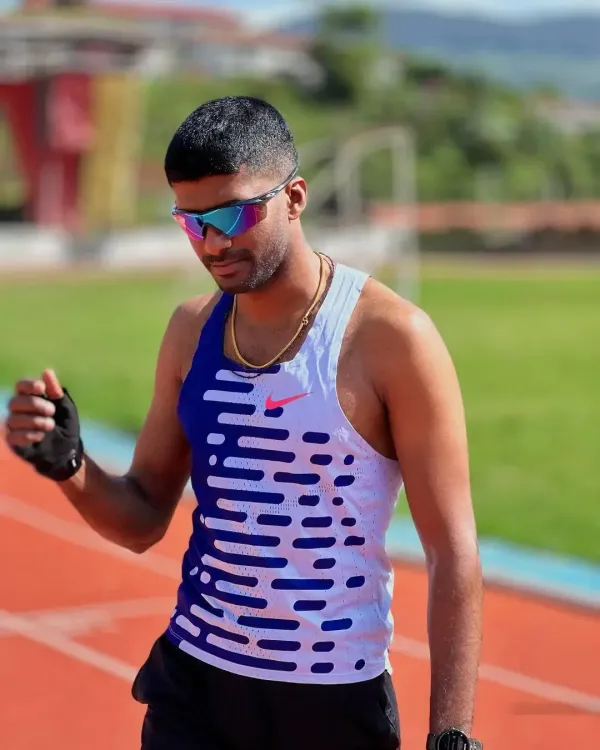 क्या 3 बार के एशियन गेम्स मेडलिस्ट जिन्सन जॉनसन ने संन्यास का ऐलान किया?