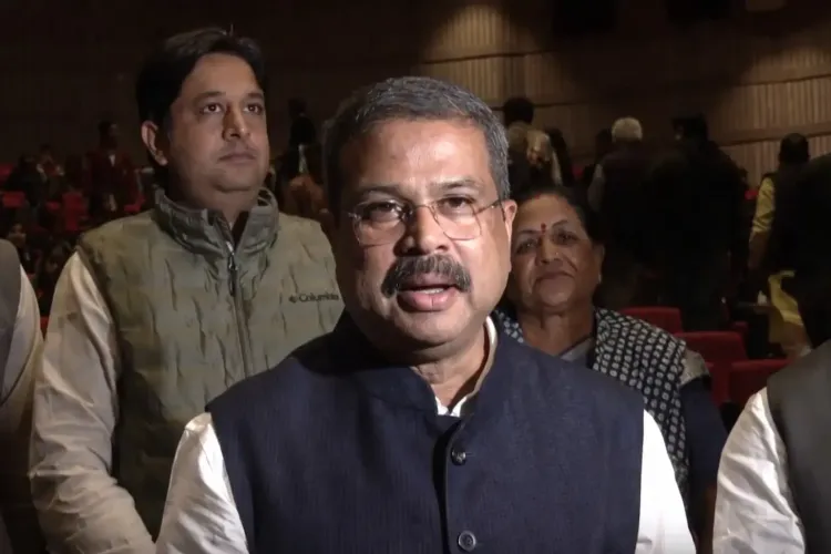 What Powerful Ideas Did PM Modi Convey Through Small Examples During 'Pariksha Pe Charcha'?