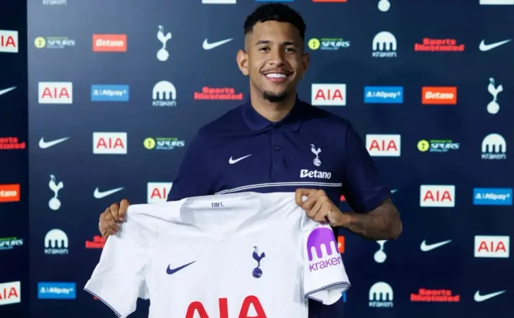 Tottenham sign Savinho from Man City for £85m as transfer deadline nears