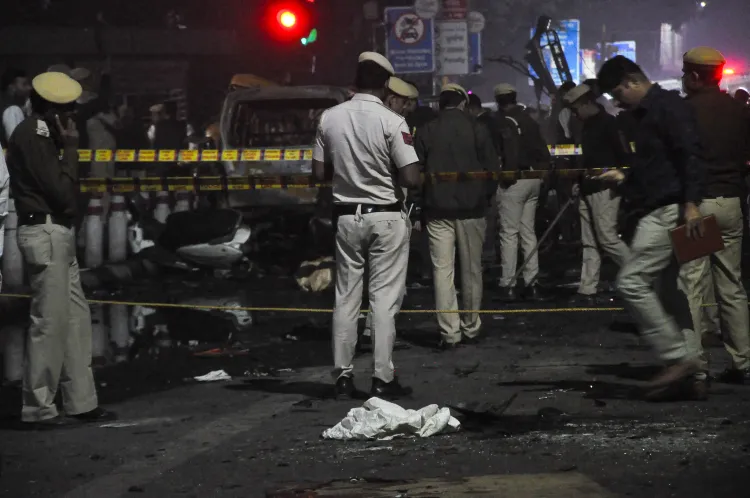 Should Union Home Minister Amit Shah Resign Over the Delhi Blast?