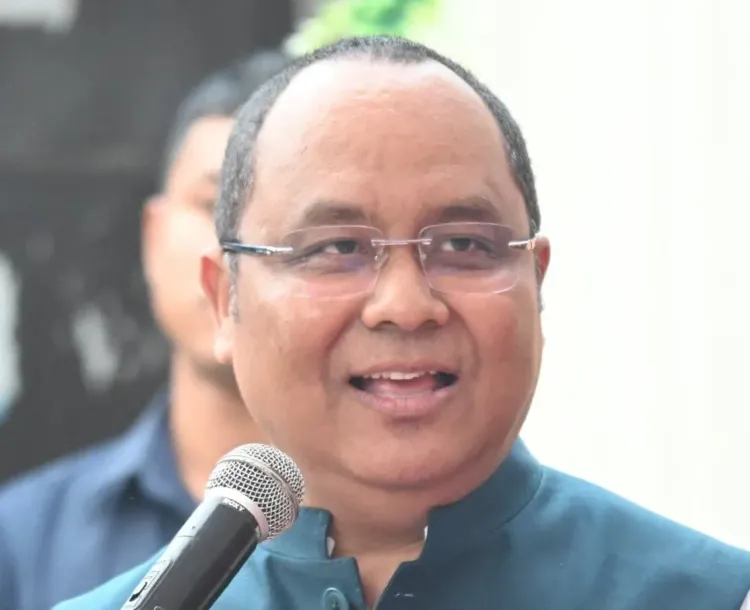 What are the three externally funded projects for forest protection in Tripura?