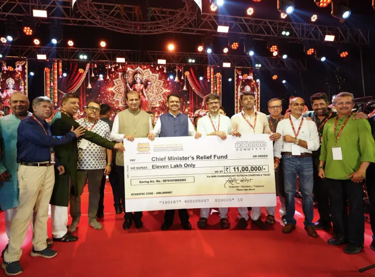 Trust donates ₹11 lakh to CM Fadnavis for drought relief